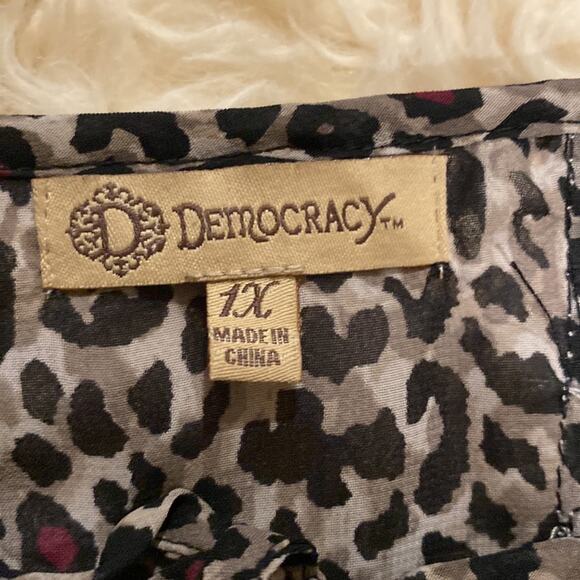 Democracy Women’s Animal Print & Lace Tunic Top EUC Sz 1X Flow Hippie Polyester - Picture 6 of 12
